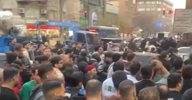 Live - Tehran shopkeepers protest as rial falls to historic low