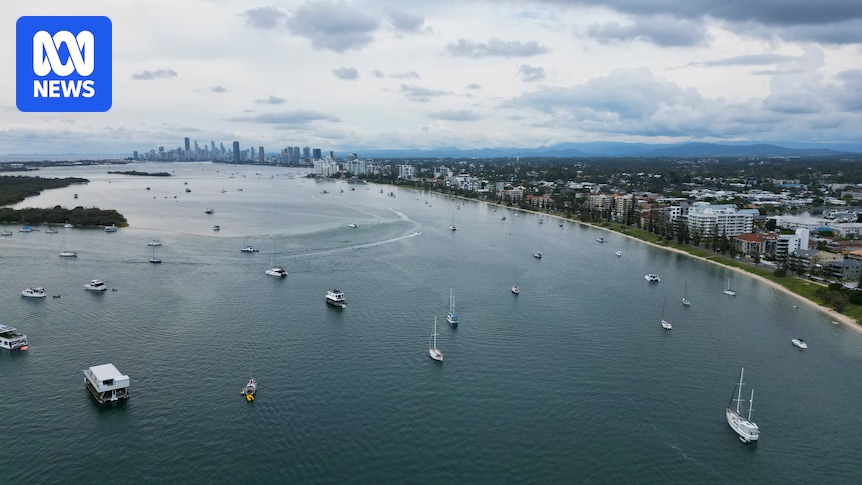 Sewage leak prompts Broadwater swimming warning ahead of Christmas