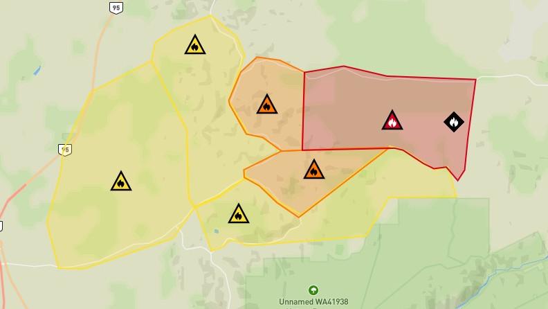 Mid West bushfire and power outages leave 22,125 homes without electricity as Perth braces for 40C heatwave