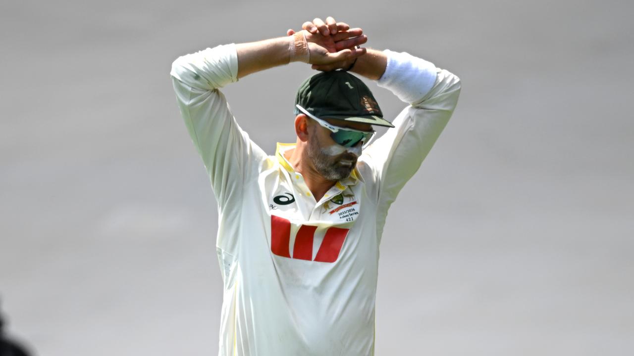 Nathan Lyon injury in Adelaide Test, hamstring concern, video, Australia vs England, cricket news