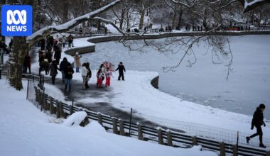 Major travel disruptions across north of United States amid heavy snowfall