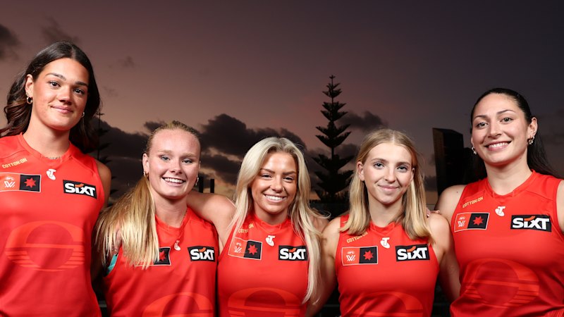 Sunny Lappin joins Gold Coast Suns, while Meg Lappin follows her father to Brisbane Lions