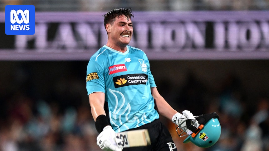 Records tumble as Matt Renshaw leads Brisbane Heat to stunning BBL victory over Perth Scorchers
