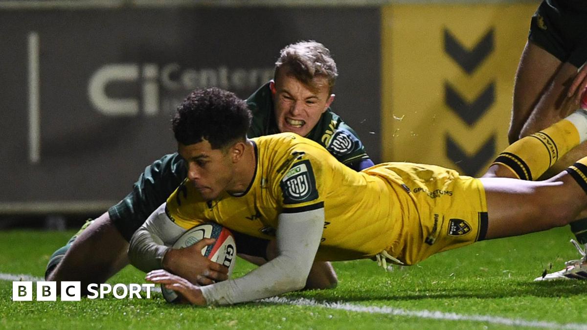Wing Rio Dyer dives over for a try in Dragons' win against Connacht at Rodney Parade