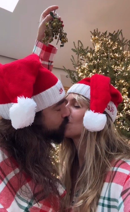 Heidi Klum posted a loved-up video with husband Tom Kaulitz. 