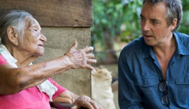 "These four foods should never enter your home"—longevity expert Dan Buettner points out the biggest enemies of living longer