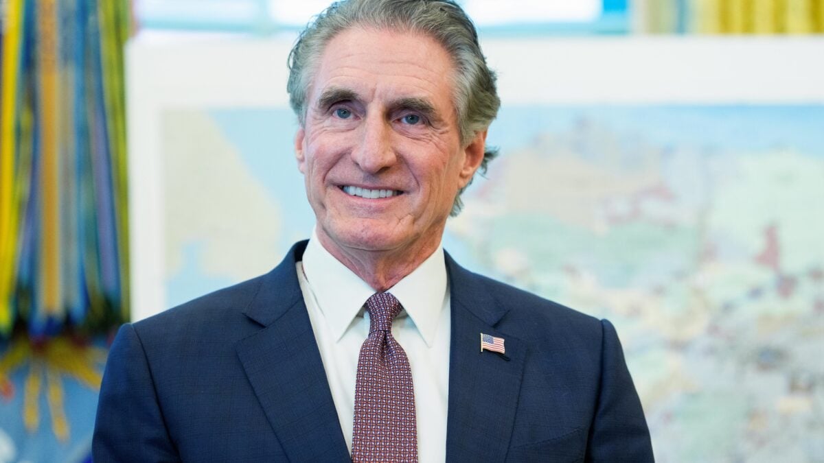 Software Mogul/Secretary of (*checks notes) the Interior Says AI Will Cure Cancer