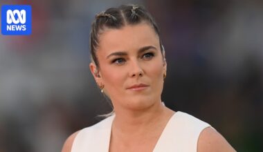 Ashes 2025: Alex Hartley responds to criticism for talking about period on BBC commentary