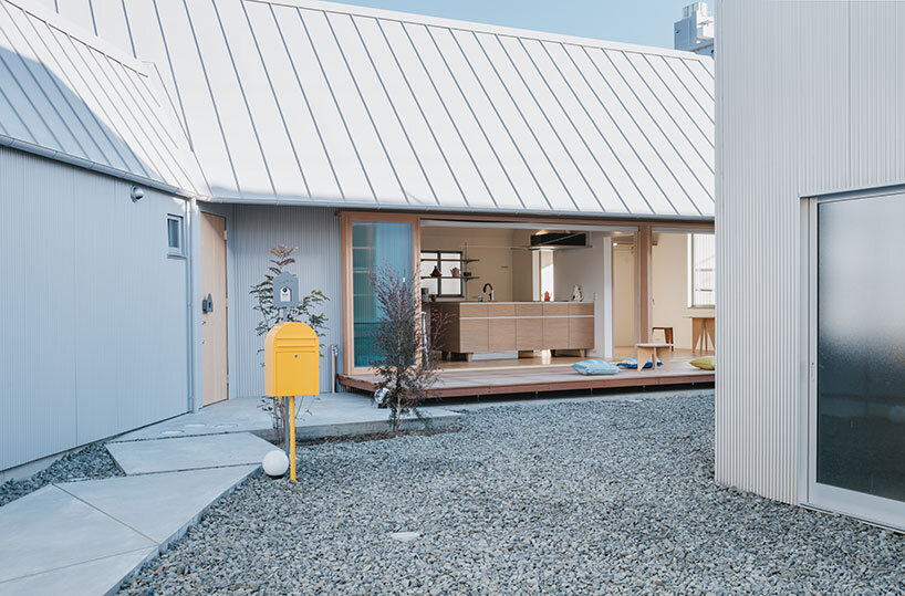 ever-changing light shapes 'kaleidoscope' family home in japan by fumi aso architect