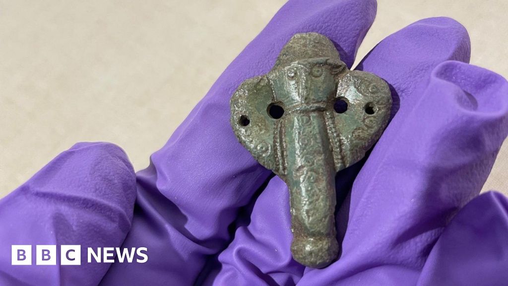 'My metal detecting find in Rugby connects me to lives long ago'