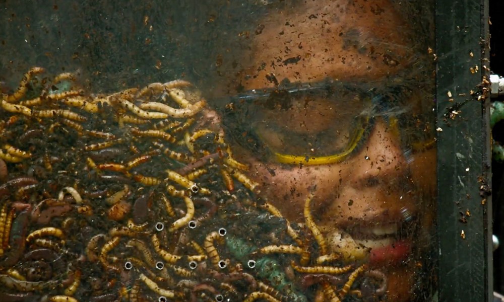 'Fear Factor: House of Fear' Trailer - Johnny Knoxville Reboots the Reality Competition in January