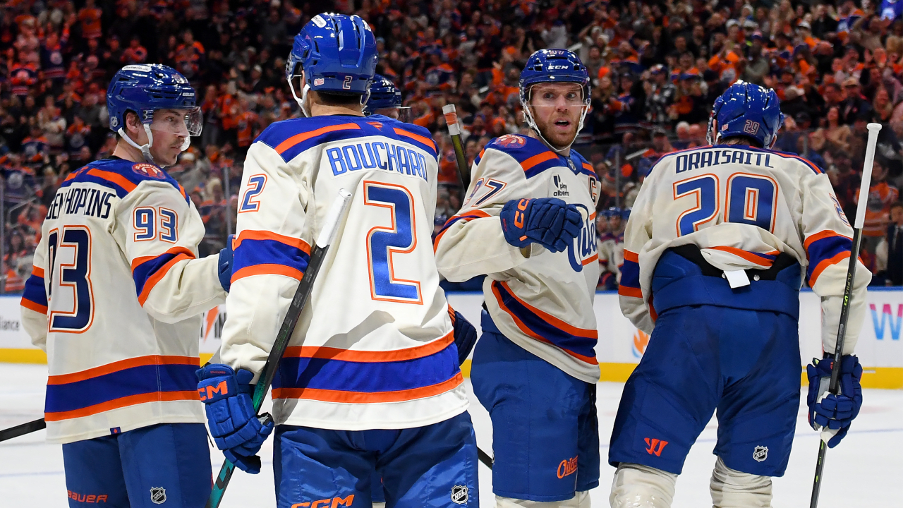 Oilers score 4 in 1st, cruise to win against Jets