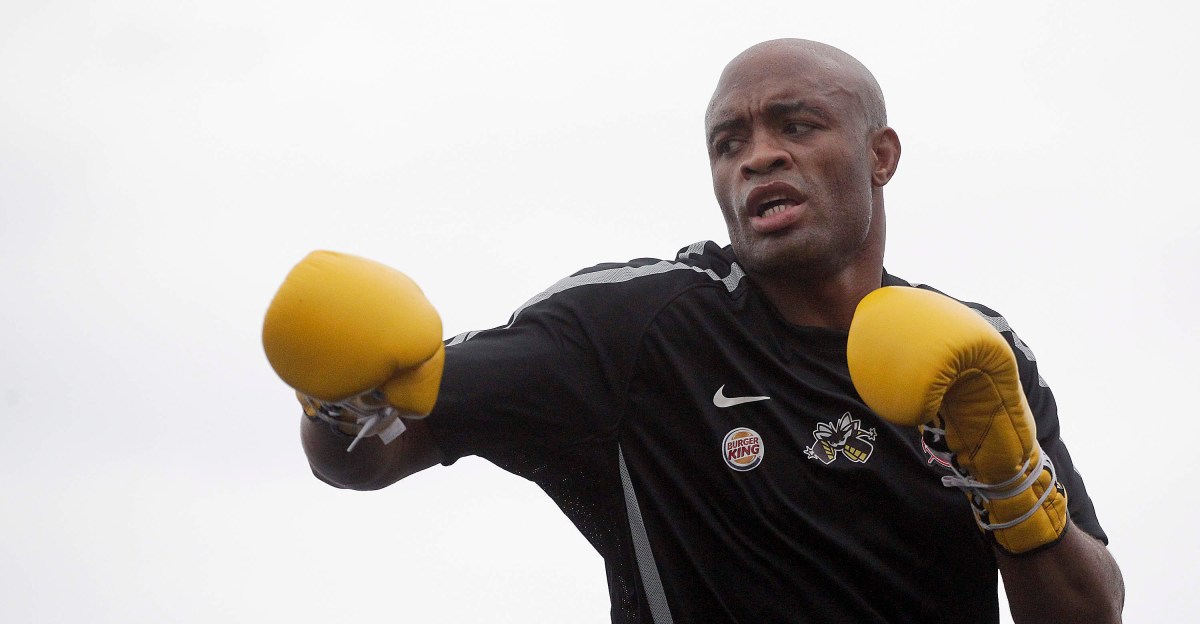 Boxing odds for Anderson Silva’s ring return against Weidman, Romero