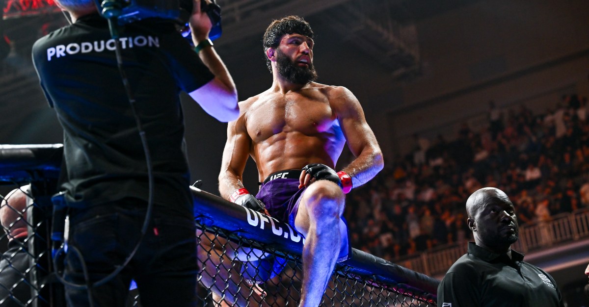 Arman Tsarukyan takes on 2-time PFL champion at RAF 5