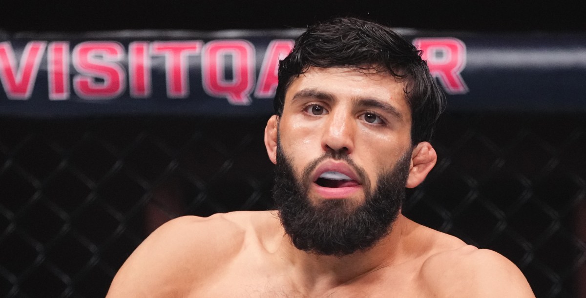 Apartment vs. Rolex?!? Arman Tsarukyan bets big on Shara Magomedov match