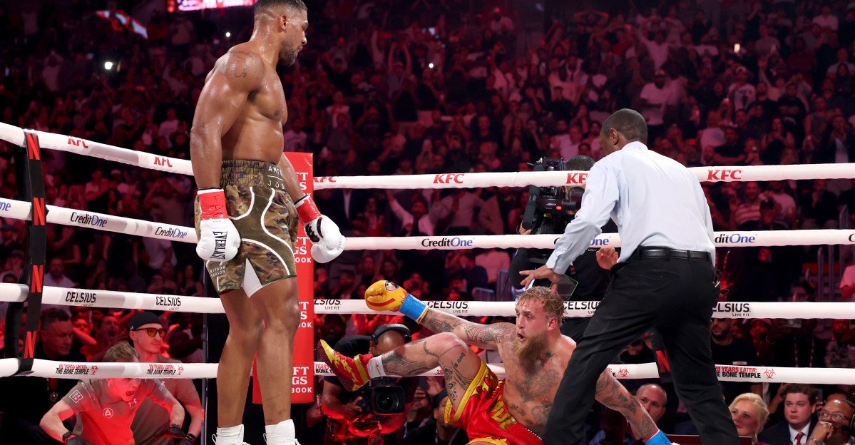 Biggest Winners, Losers From Busy Boxing Weekend