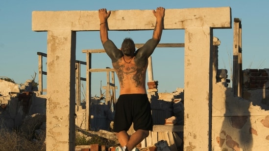 Read more to discover the most underrated exercise for grip strength. (Pexel)