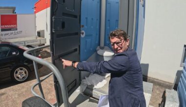 Residents disgusted at portaloos being emptied at neighbouring Kennards Hire site