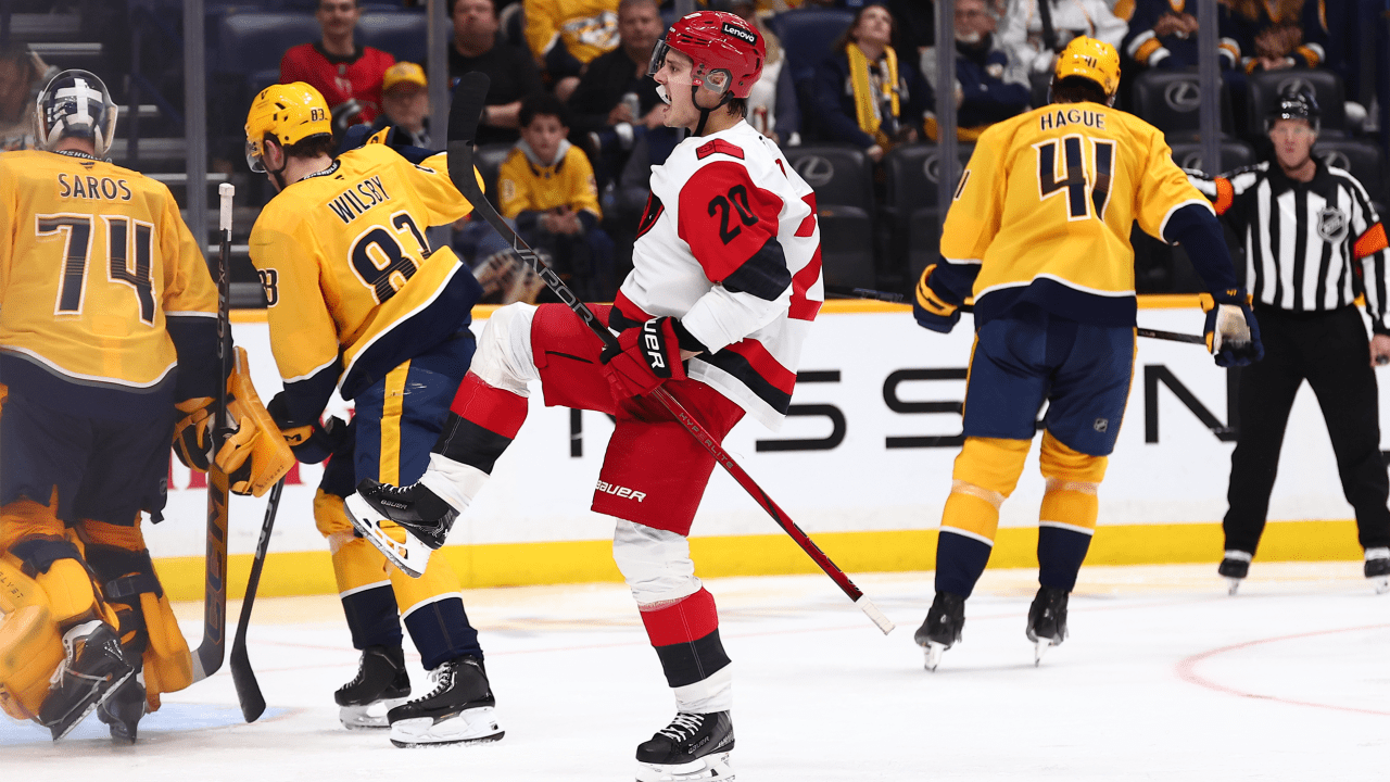 Aho scores twice, Hurricanes top Predators for 5th straight win