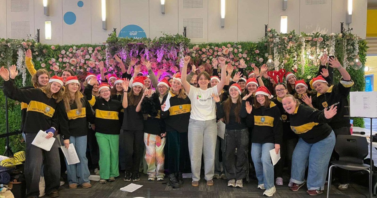 ‘Heart-warming’ women’s rugby Christmas choir raises over £600 for charity