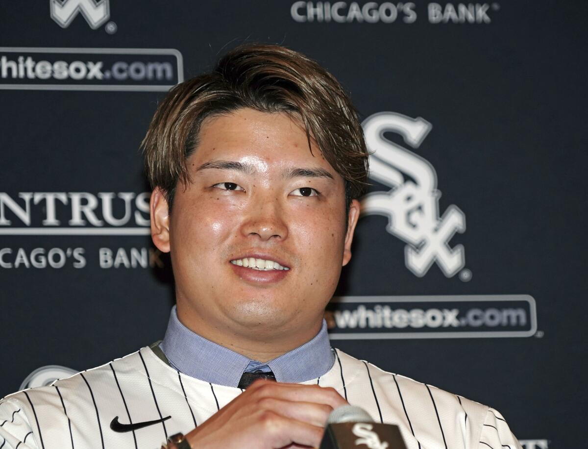 Japanese slugger Murakami excited to help White Sox rebuild
