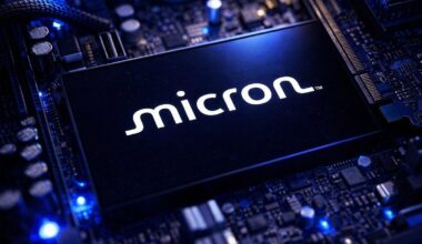 Micron stock pulls back from record close as Fed minutes, AI memory crunch stay in focus