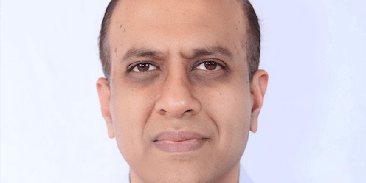 IT service is reaching its breaking point. At Salesforce, we see 3 tipping points