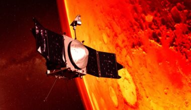 NASA's Mars Spacecraft Spinning Helplessly After Signal Lost