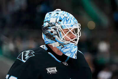 NHL Injury Update: Utah Mammoth’s Karel Vejmelka sidelined with upper-body concerns