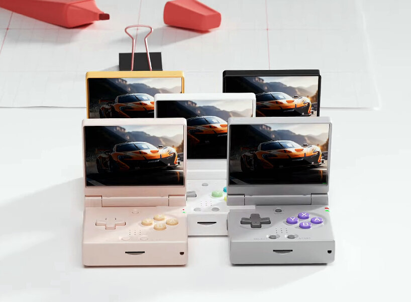 mini flip gaming device