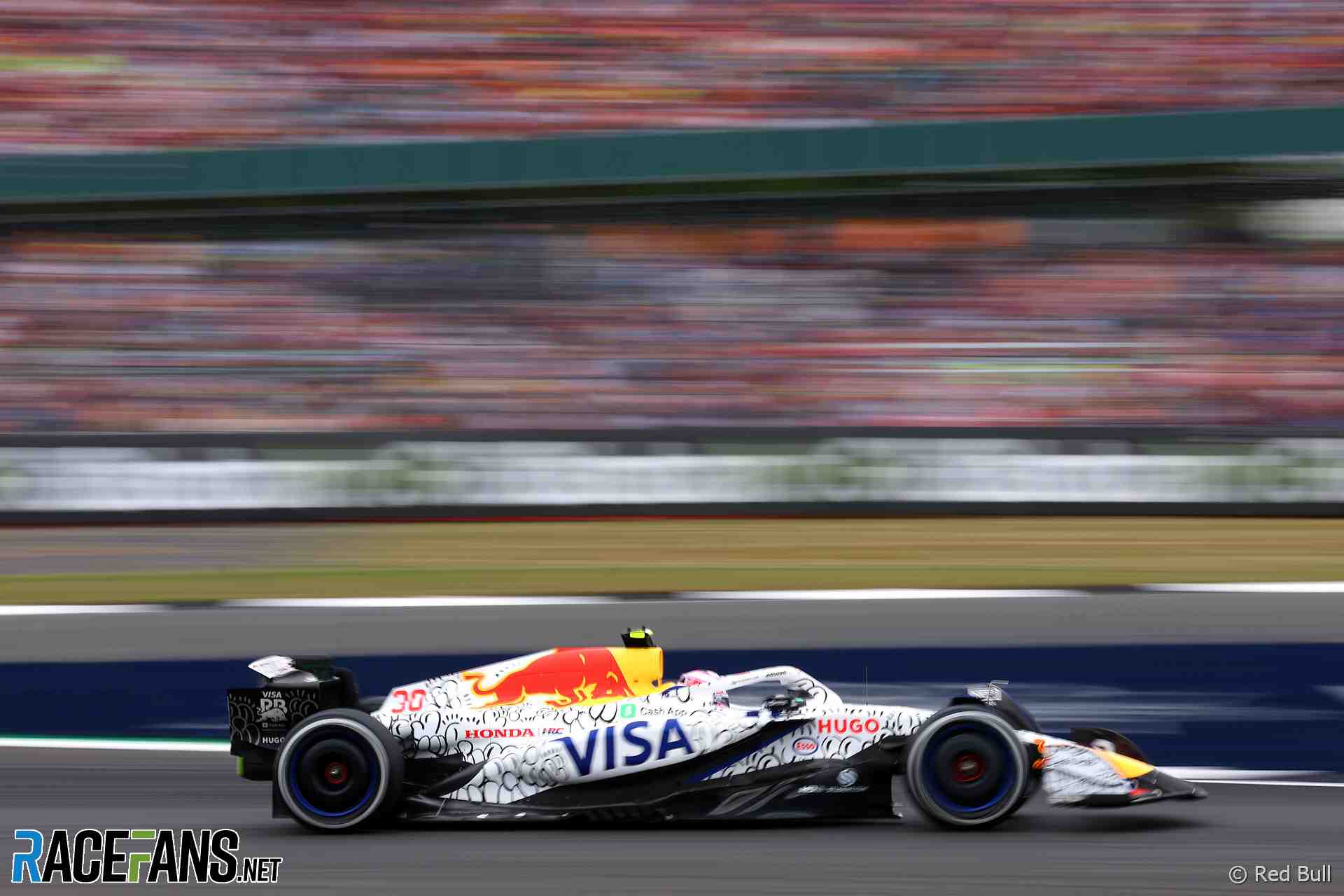 Liam Lawson, Racing Bulls, Silverstone, 2025