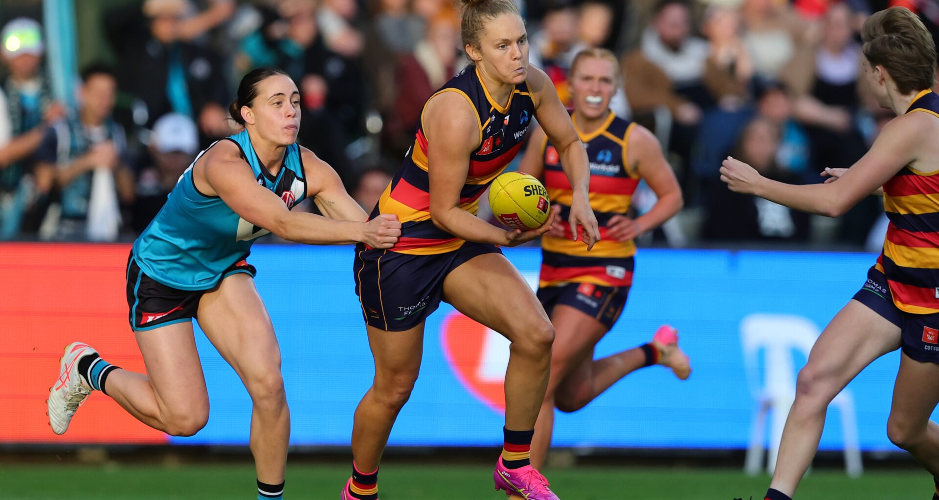 Bombers win race for Crows young gun in huge boost