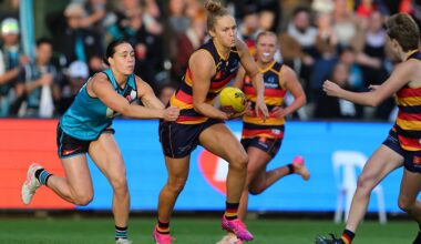 Bombers win race for Crows young gun in huge boost