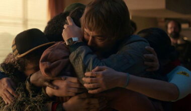 "Stranger Things" Finale Is Packing Cinemas