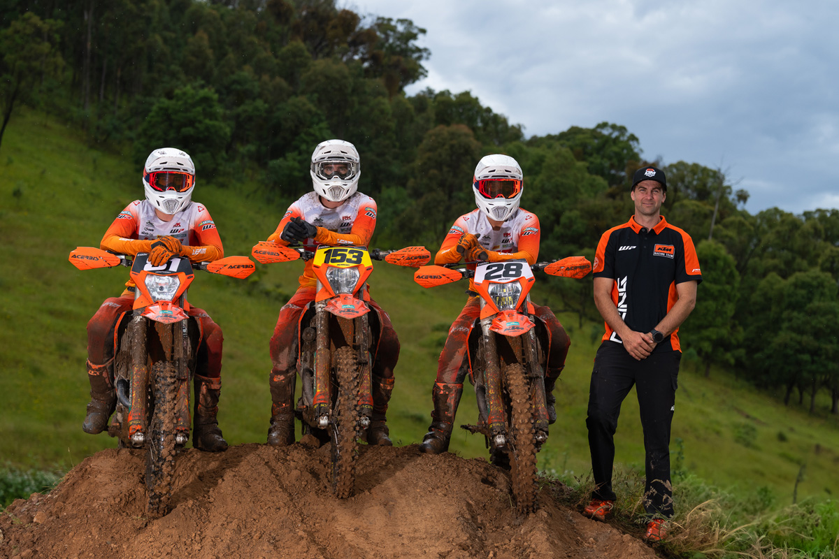 team-03-ktm-dm31-racing-team
