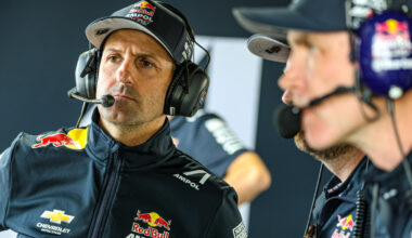 Whincup elaborates on Supercars non-retirement