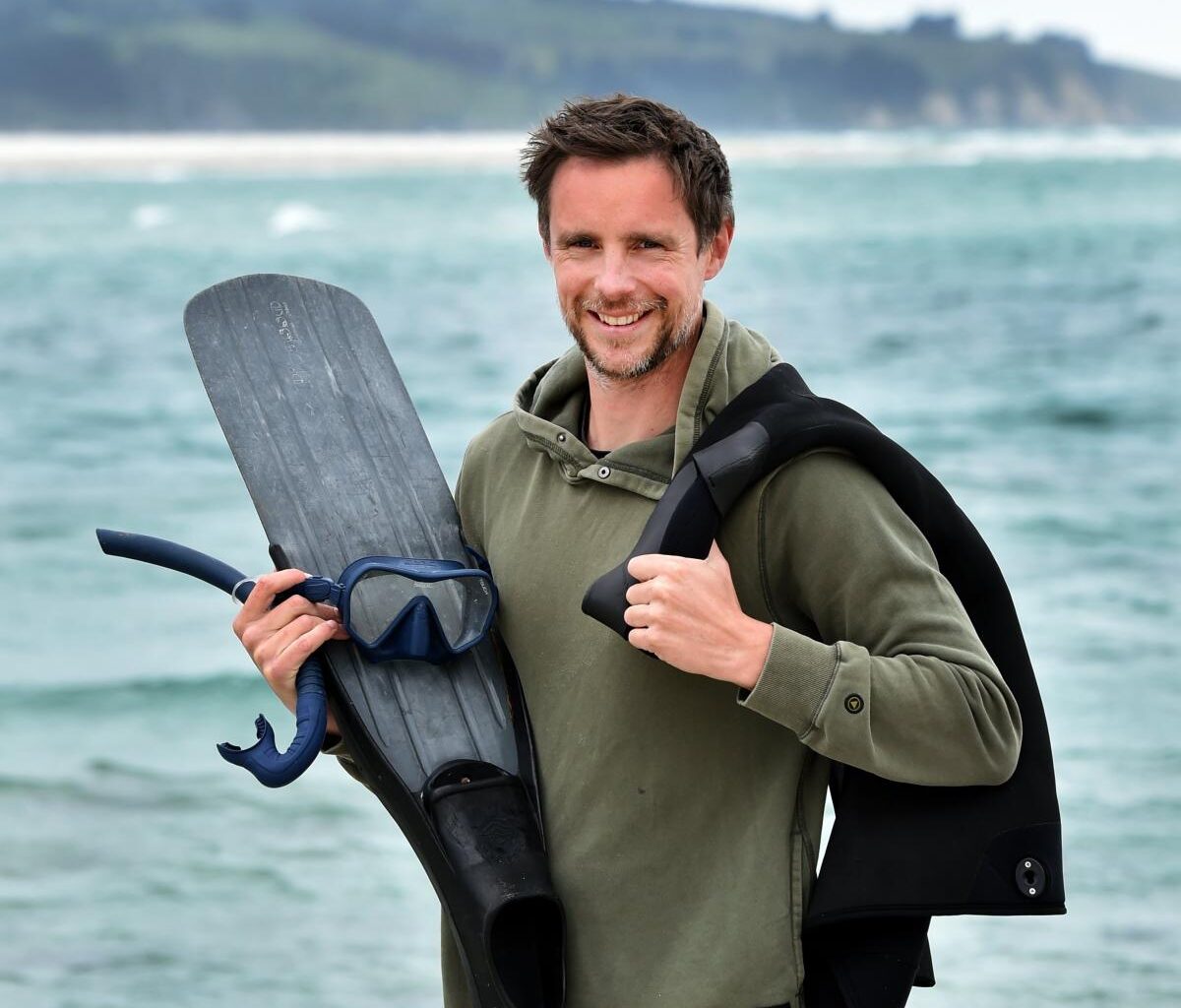 Close encounter of the scary kind