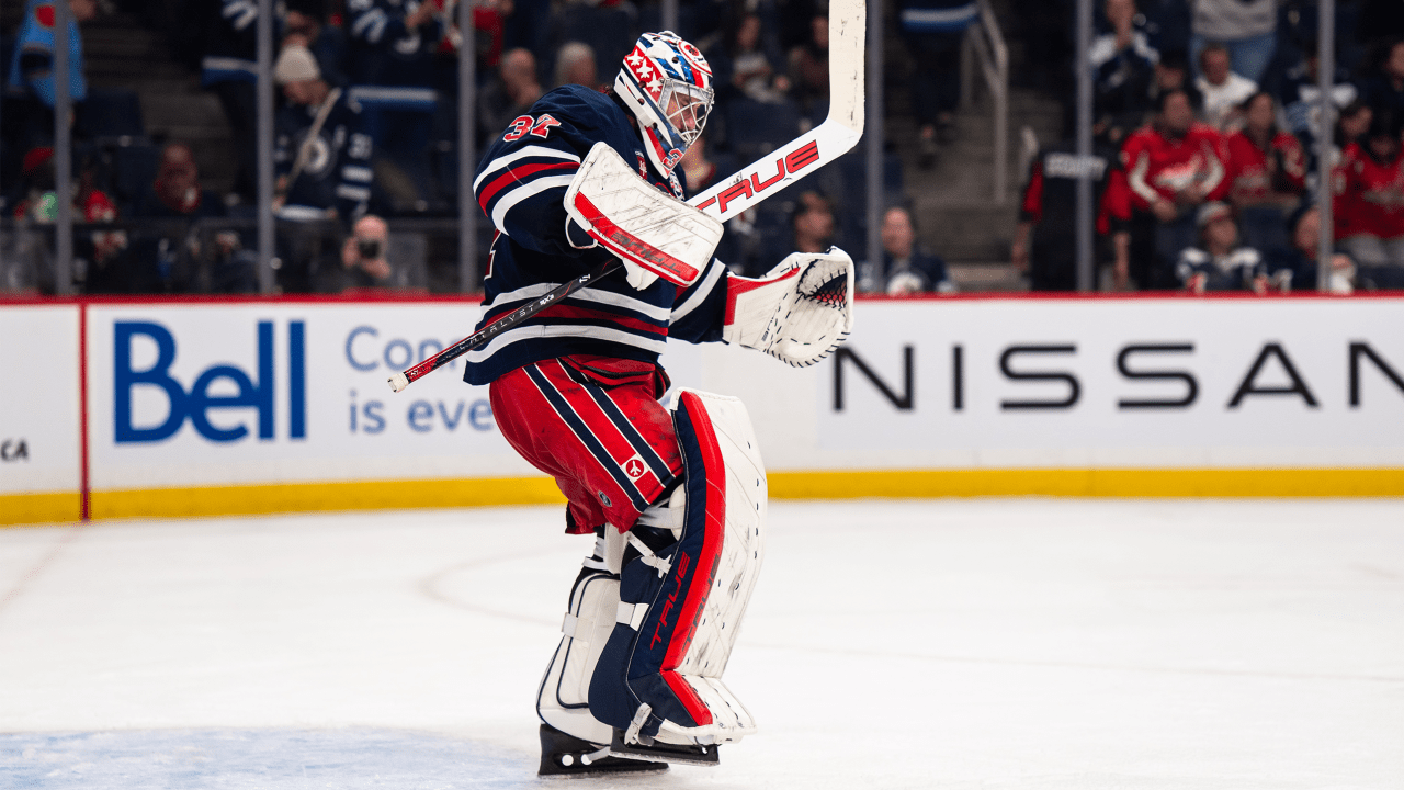 Hellebuyck makes 24 saves in return from knee injury, Jets top Capitals