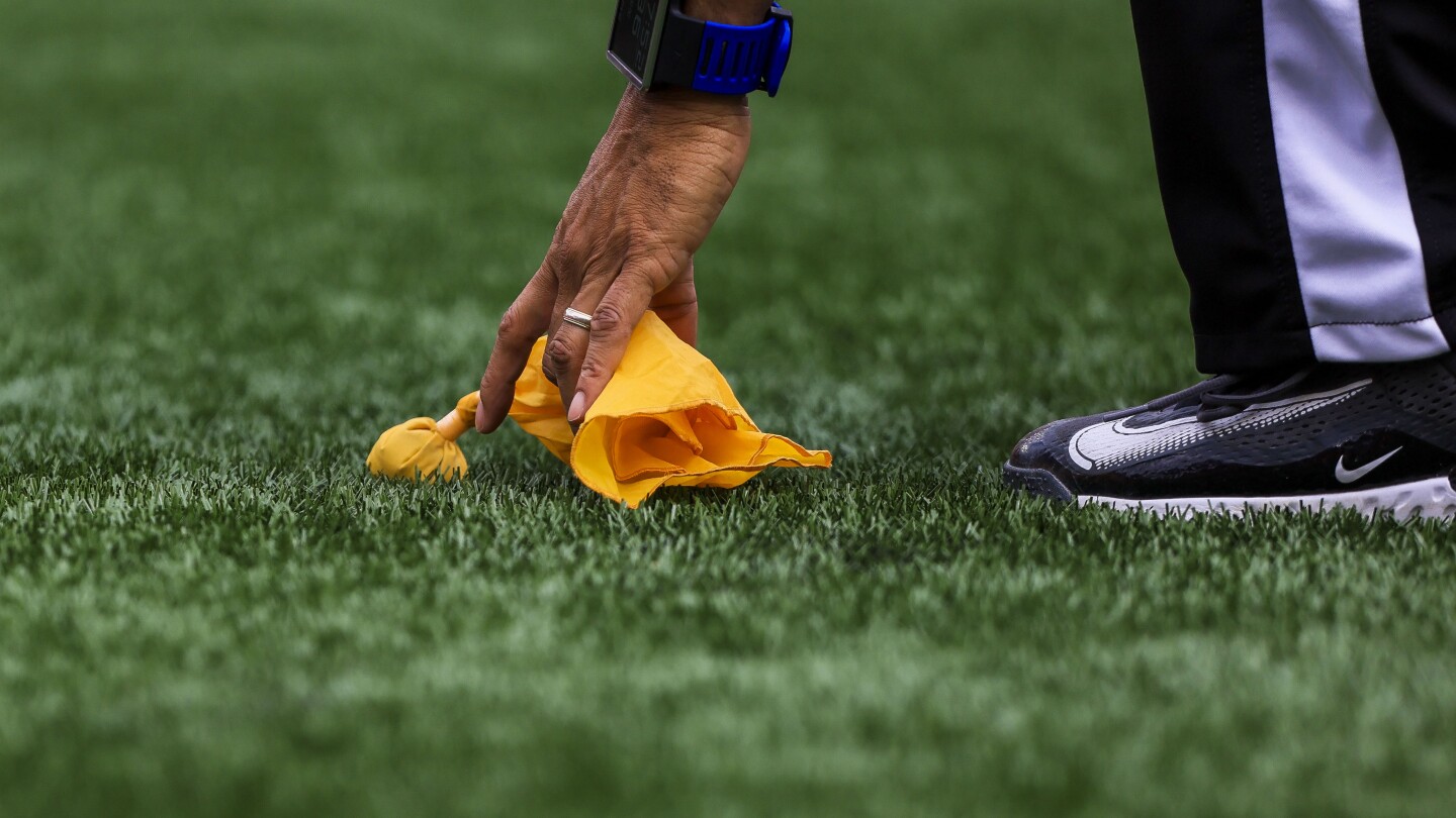 NFL admits to erroneous intentional grounding call in Broncos-Commanders