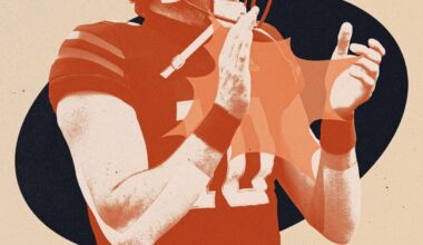 Clapping or ‘hut-hut-hike!’? Why college football QBs are choosing one over the other