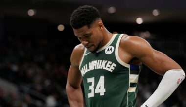 Sacramento Kings v Milwaukee Bucks