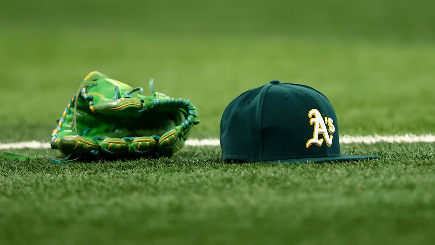 A's Reported Favorites to Sign Top International Prospect with Huge Comps