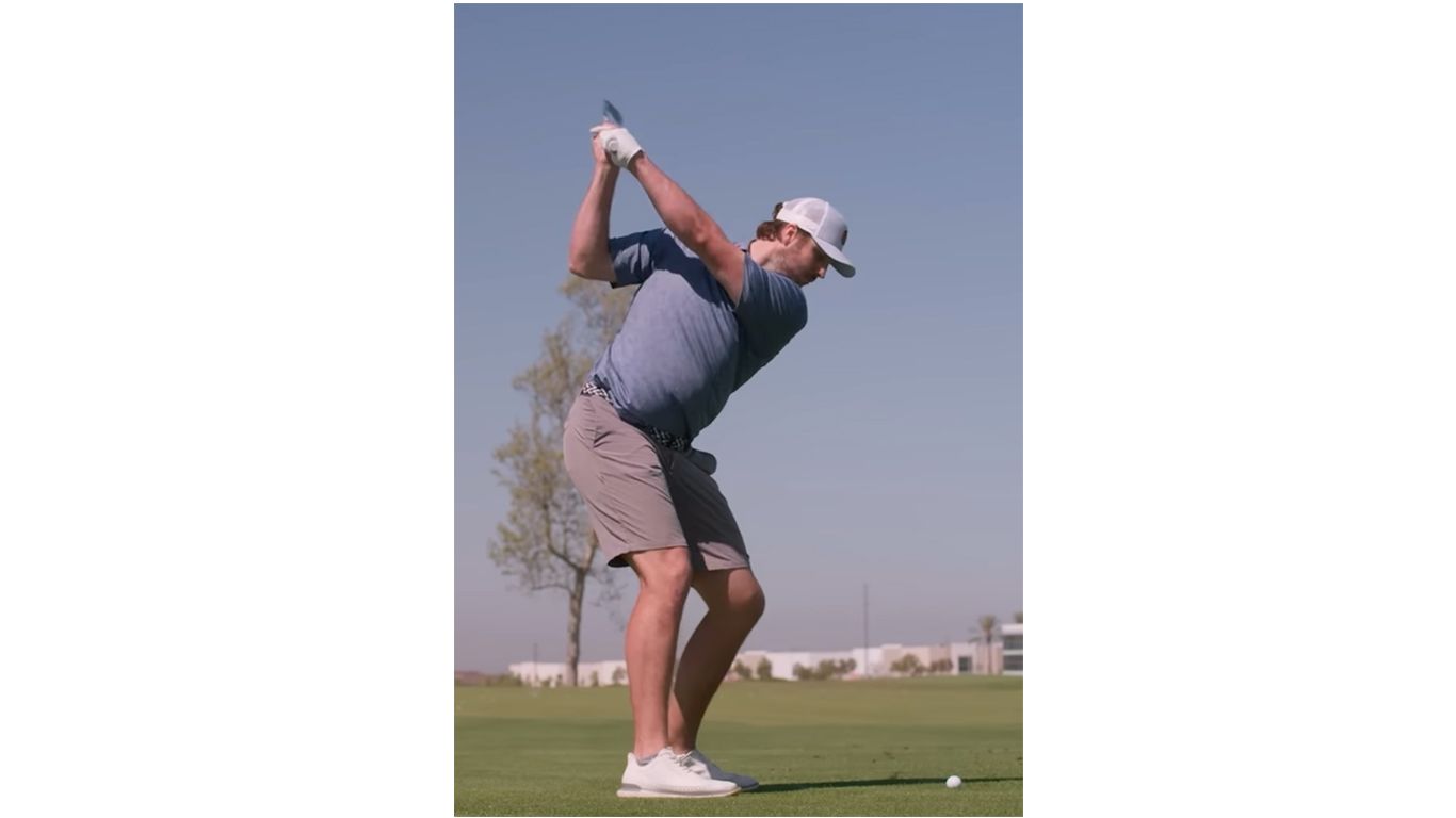 04-top-backswing-Josh-Allen-Swing-Golf-_0000s_0004_image3.jpg