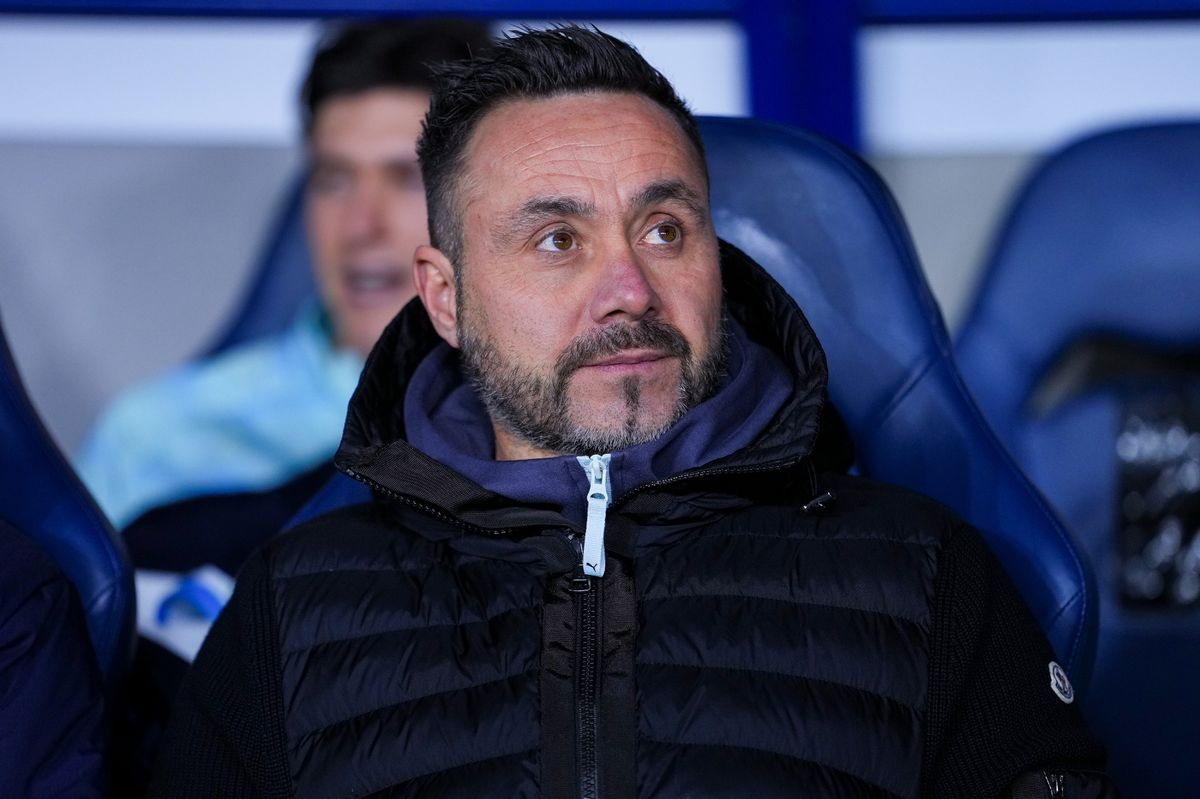 Marseille boss Roberto De Zerbi looks on 