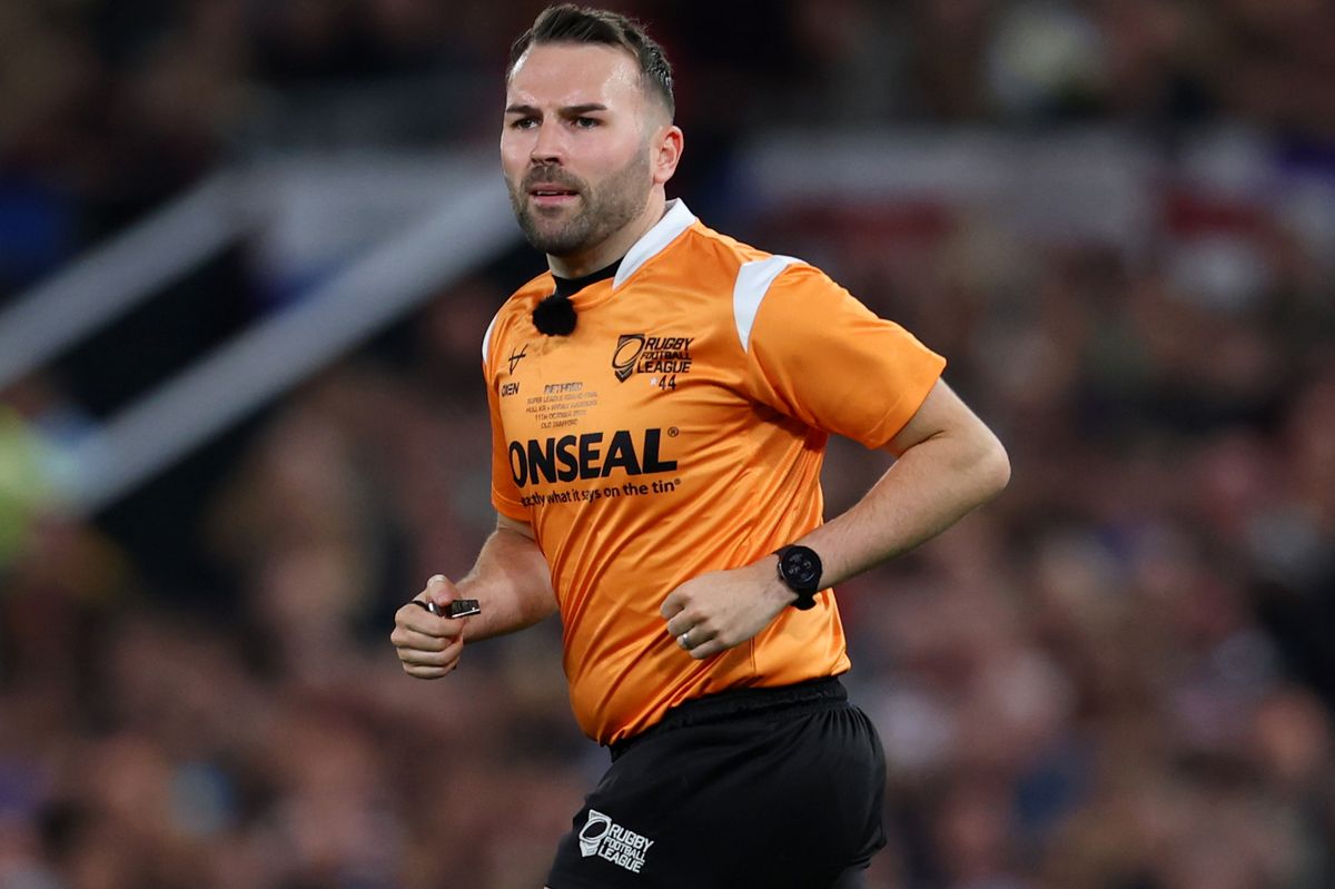 Super League referee Liam Moore in action. 