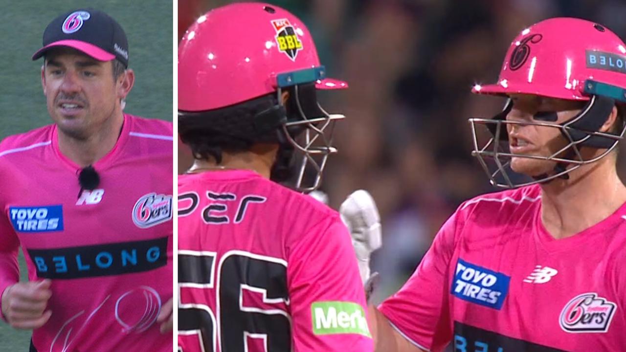 Babar Azam left fuming at teammate Steve Smith, duo kiss and make up, Moises Henriques, why was Babar Azam upset, didn’t shake hands, frustrated, Sydney Sixers