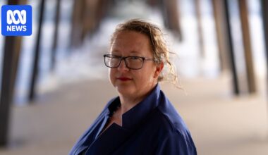 Ecologist Dr Faith Coleman steps down from government panels after allegations of political interference