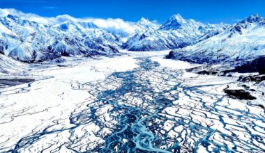 People’s choice: Aussie photographer Stuart Chape wins popular award with striking glacier image
