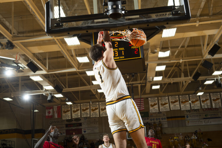 No. 12 Huskies men’s basketball win third in a row with defeat of Ferris State | News, Sports, Jobs