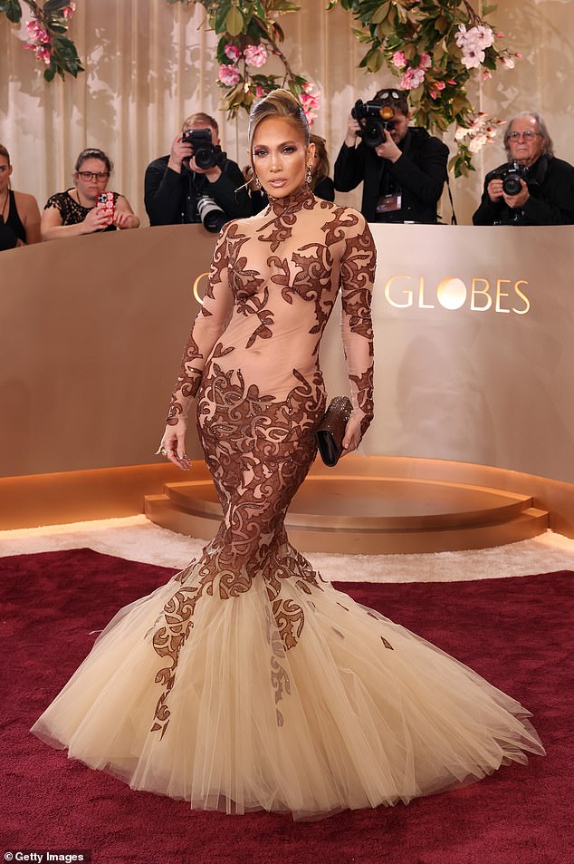 Jennifer Lopez made a showstopping entrance
